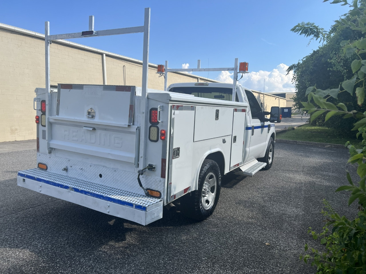 Ford F-350 SD XL 2WD 2008