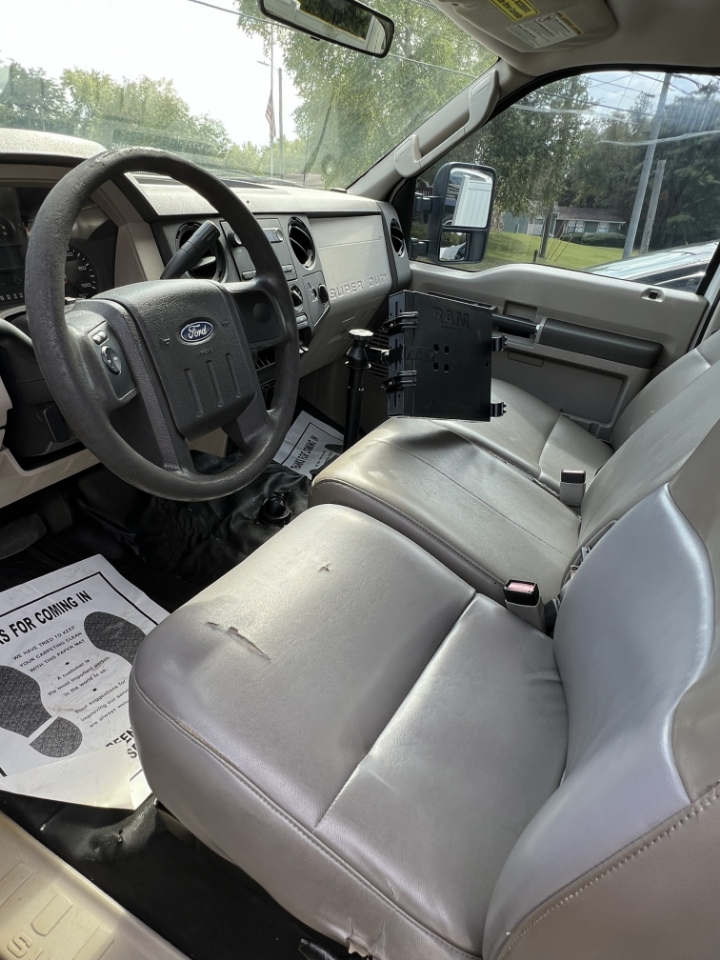 Ford F-350 SD XL 2WD 2008