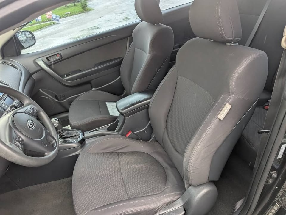 Kia Forte Koup EX 2012