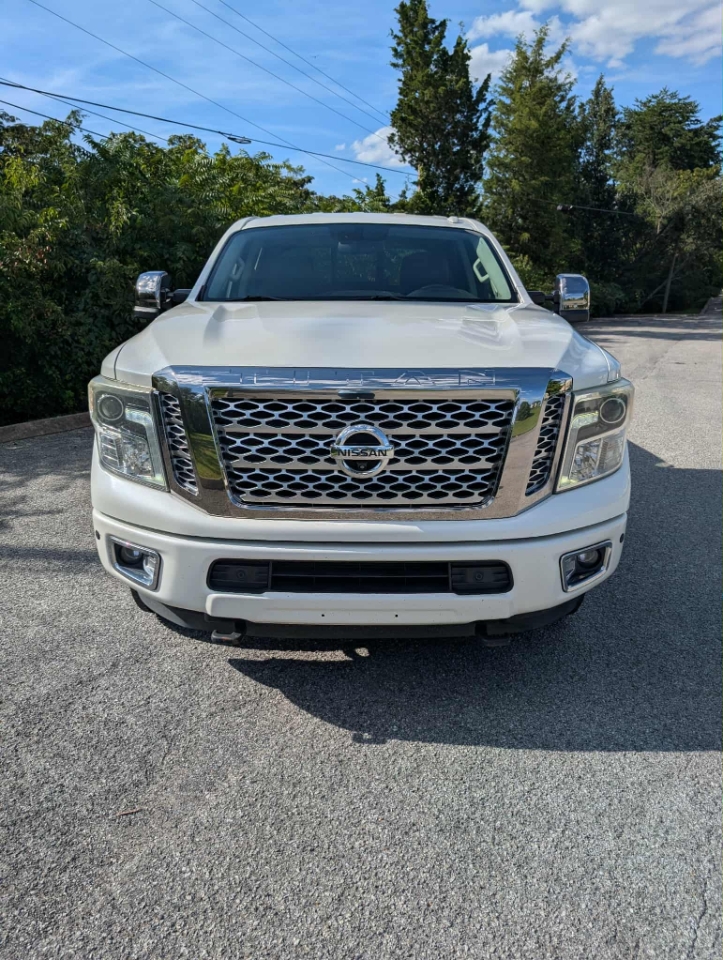 Nissan Titan XD S 4WD Diesel 2016