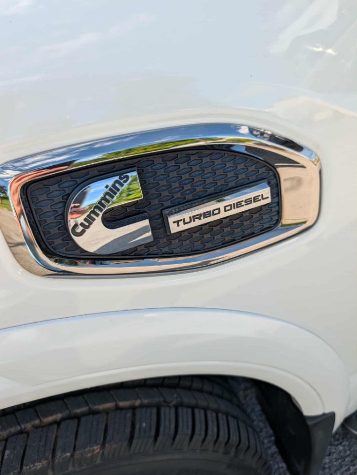 Nissan Titan XD S 4WD Diesel 2016