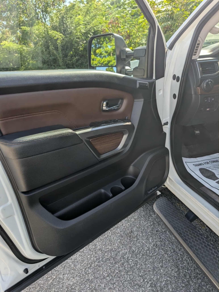 Nissan Titan XD S 4WD Diesel 2016