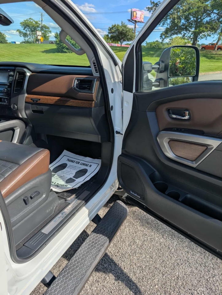 Nissan Titan XD S 4WD Diesel 2016