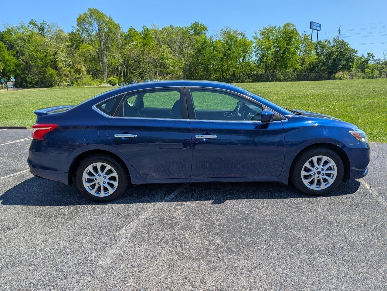 Nissan Sentra SV 2016