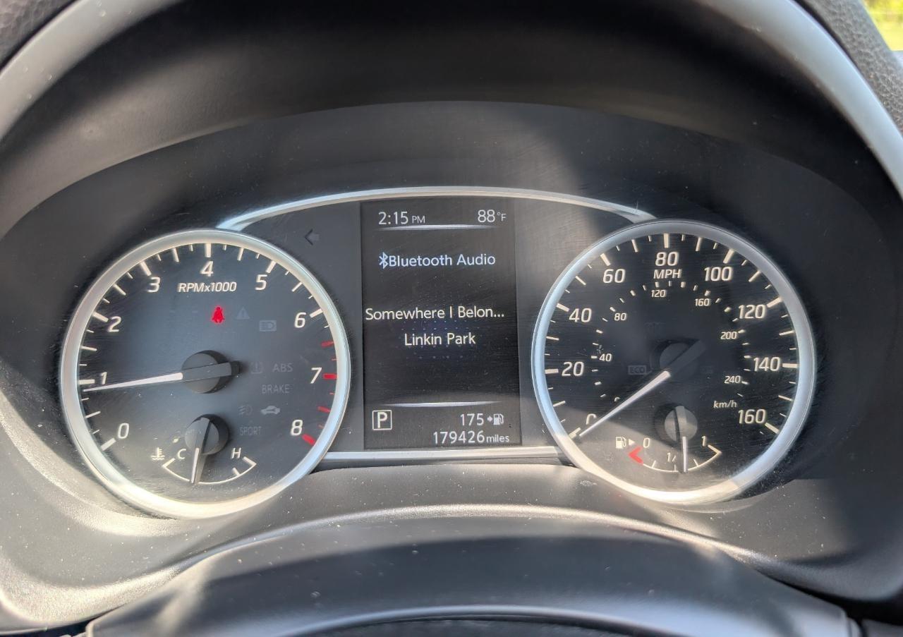 Nissan Sentra SV 2016