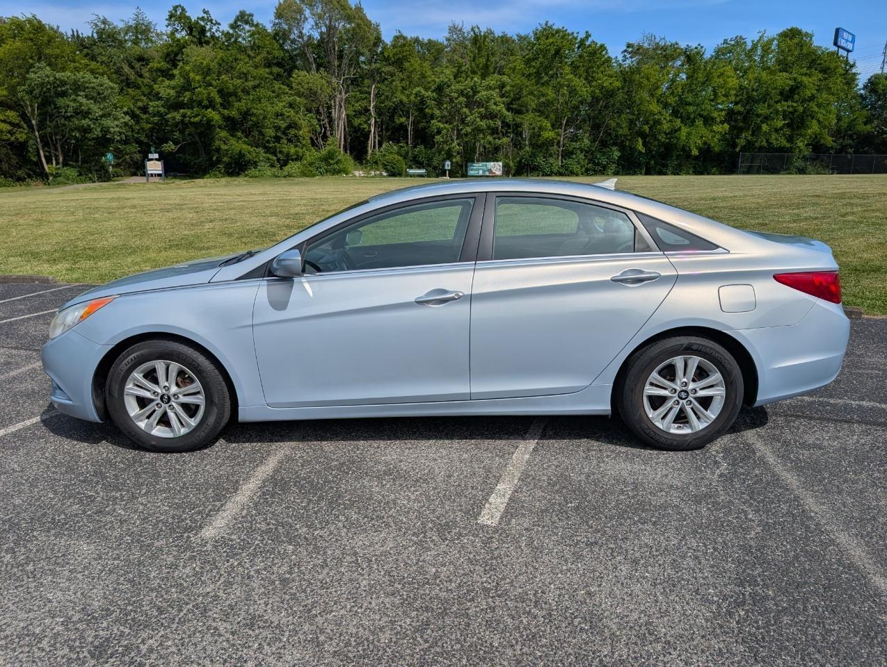 Hyundai Sonata GLS Auto 2011