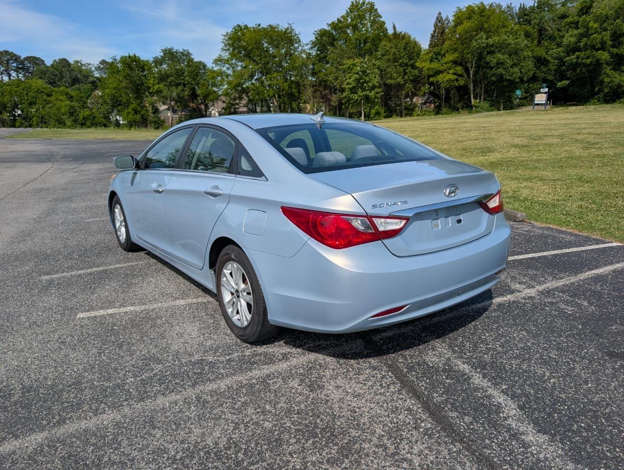 Hyundai Sonata GLS Auto 2011