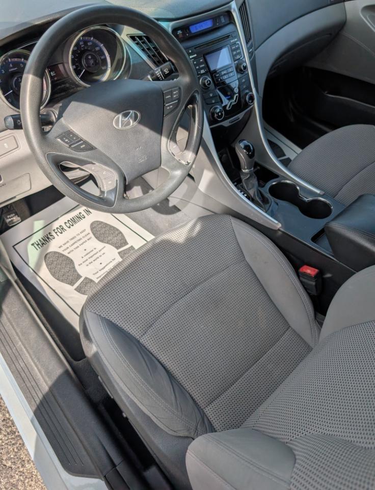 Hyundai Sonata GLS Auto 2011