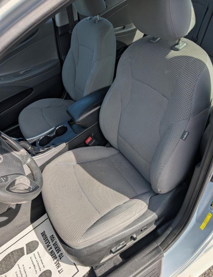 Hyundai Sonata GLS Auto 2011