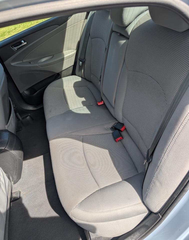 Hyundai Sonata GLS Auto 2011