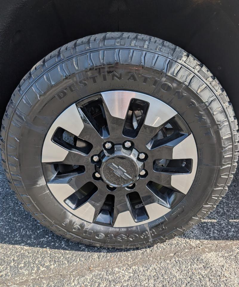 Chevrolet Silverado 2500HD Custom Crew Cab Short Box 4WD 2020