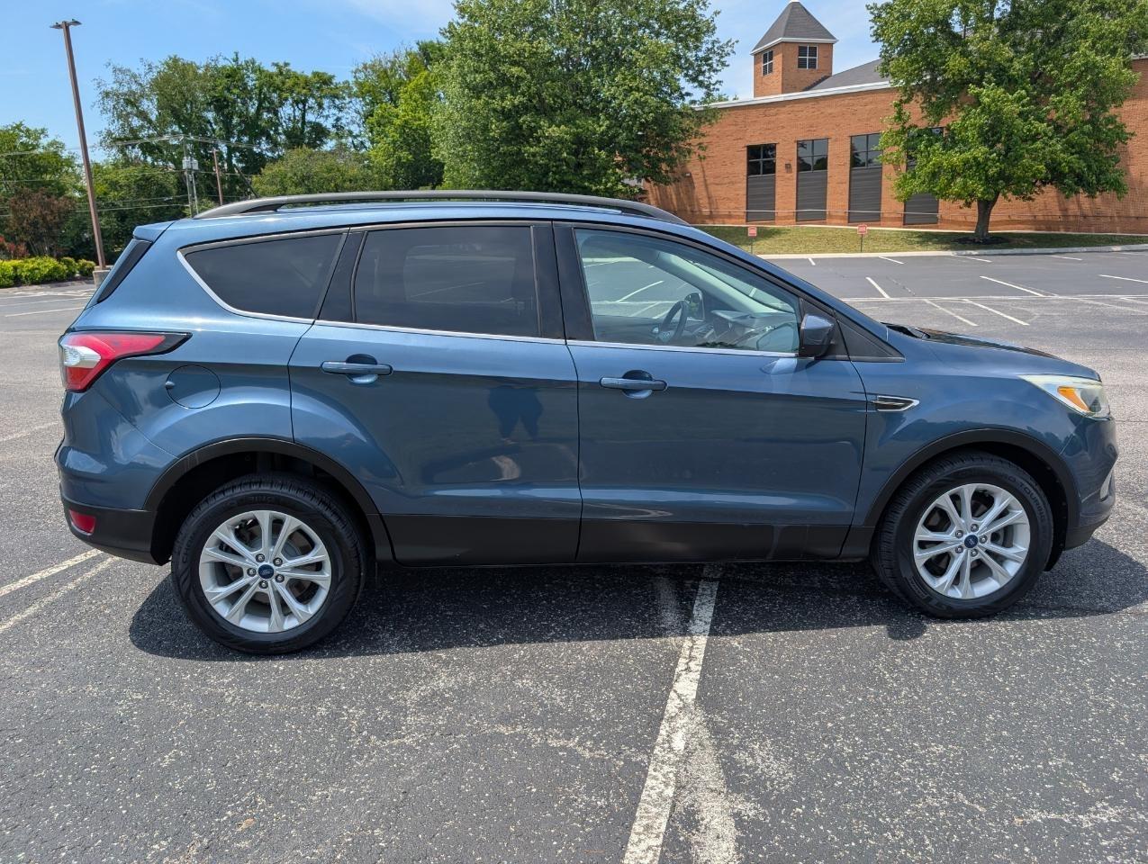 Ford Escape SE FWD 2018