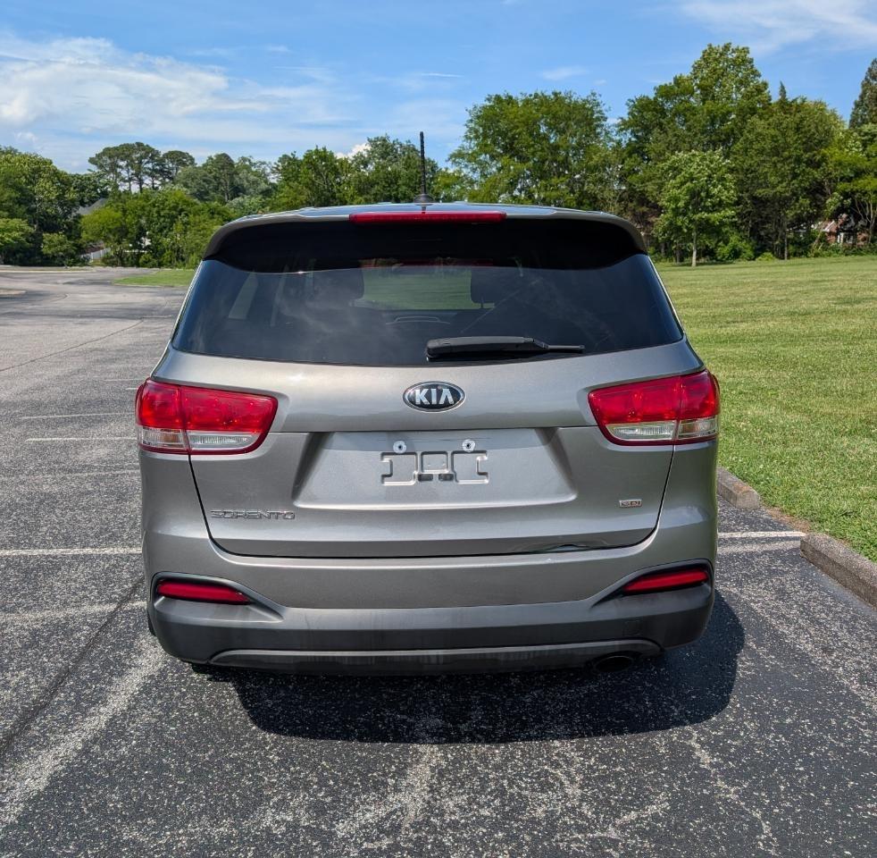 Kia Sorento L 2WD 2017