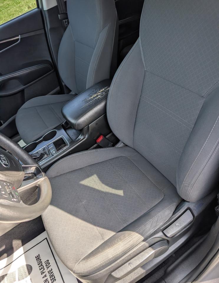 Kia Sorento L 2WD 2017