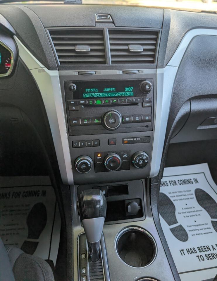 Chevrolet Traverse LT FWD 2012