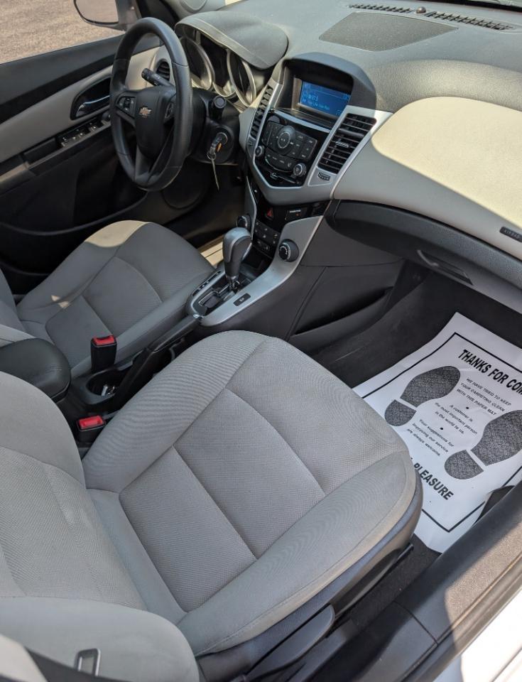 Chevrolet Cruze 1LT Auto 2015