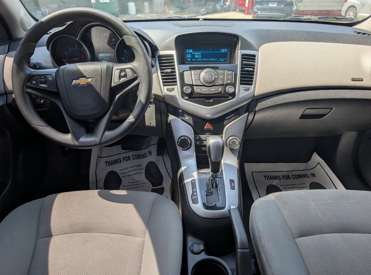 Chevrolet Cruze 1LT Auto 2015