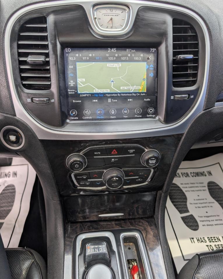 Chrysler 300 Limited RWD 2020