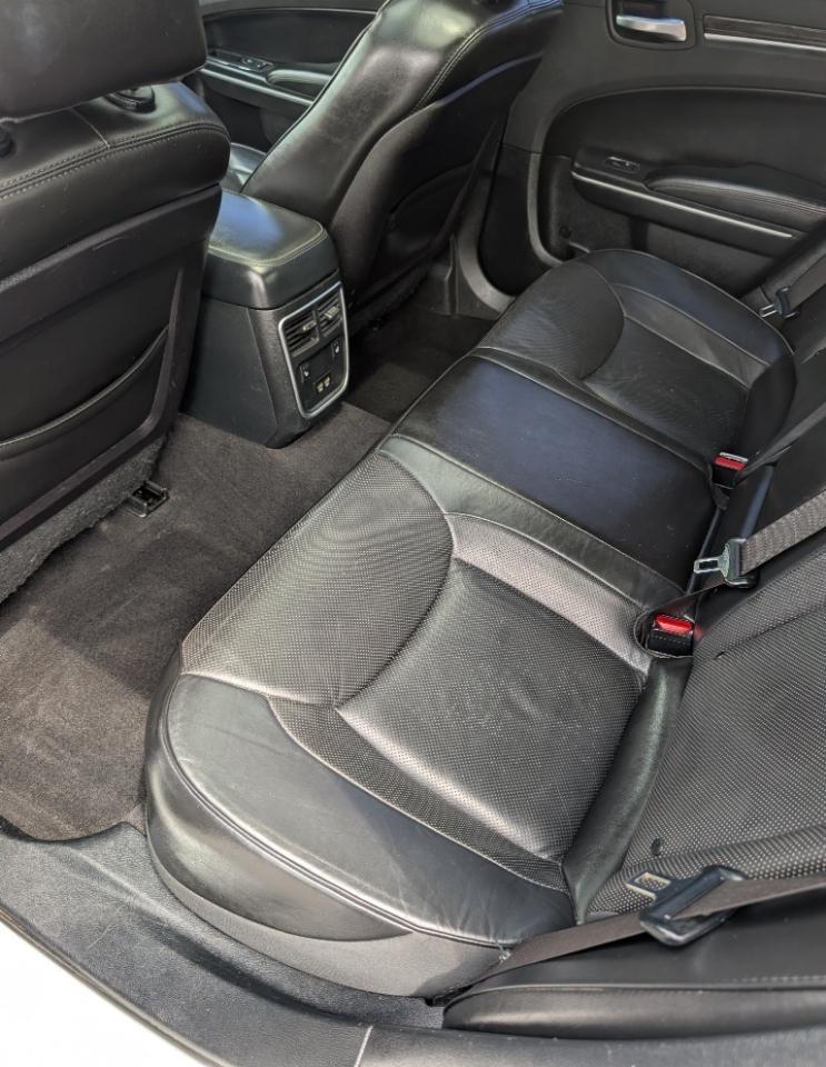 Chrysler 300 Limited RWD 2020