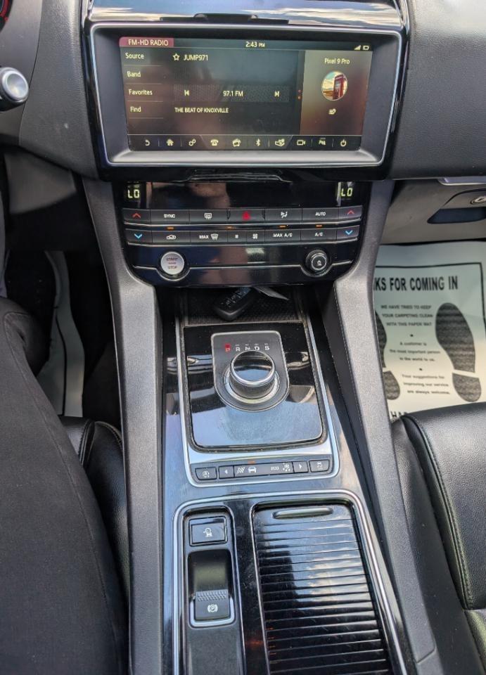 Jaguar F-Pace 25t Premium 2020