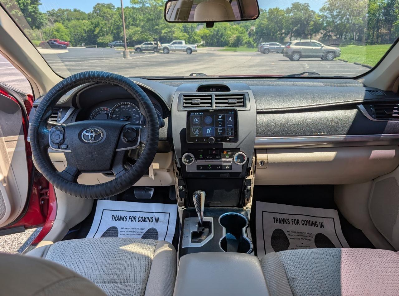 Toyota Camry XLE 2013