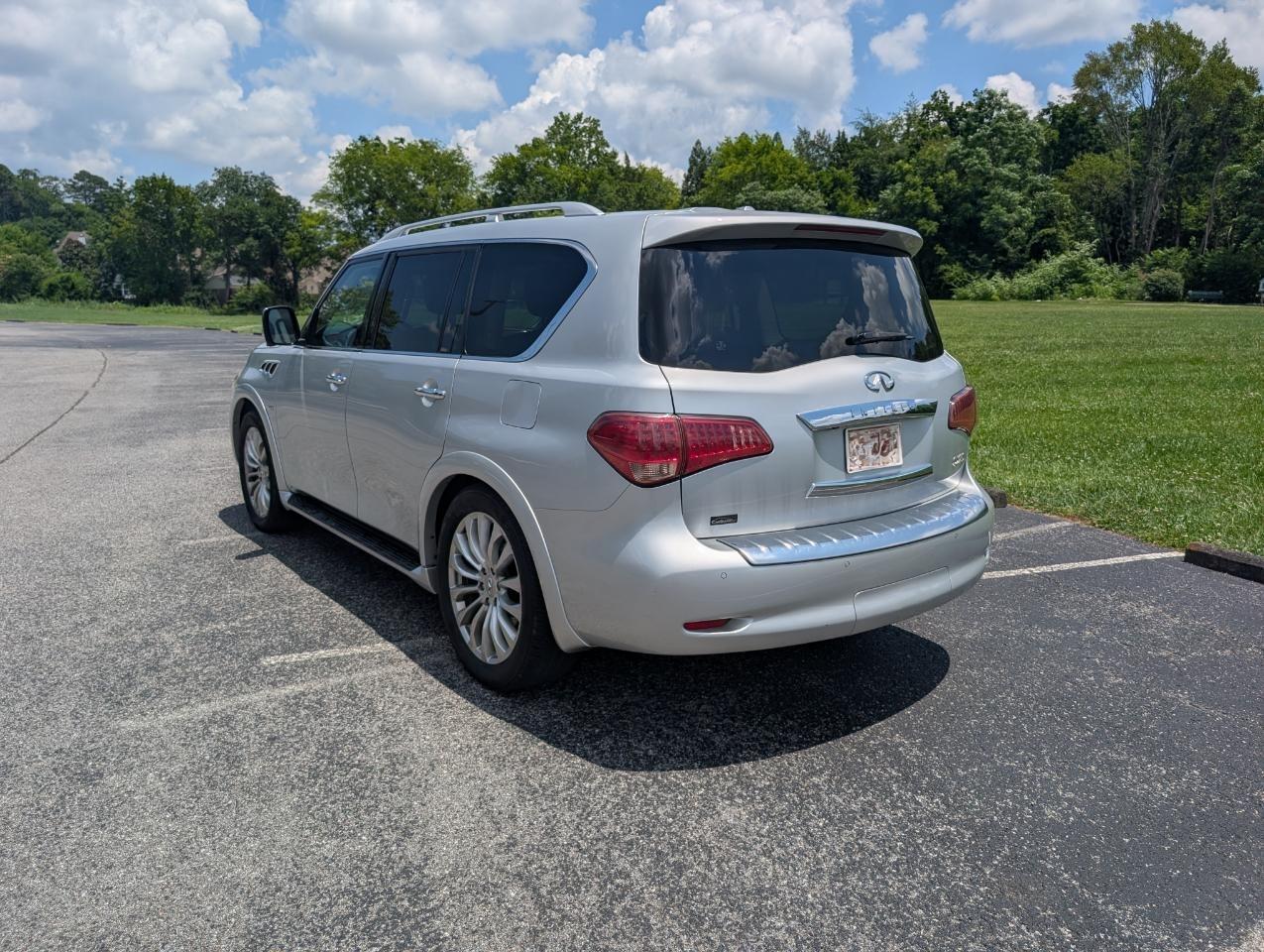 Infiniti QX80 4WD 2015
