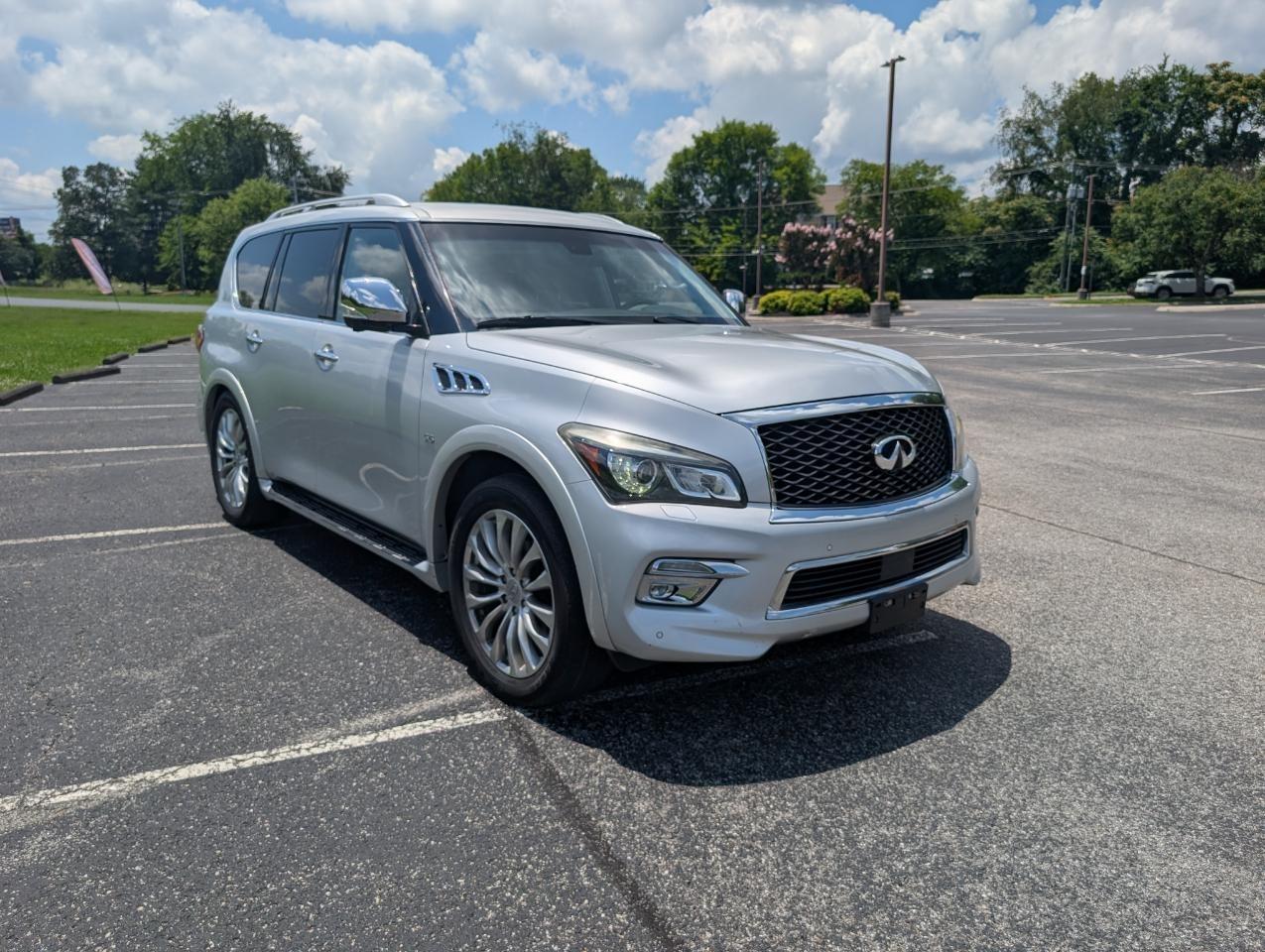 Infiniti QX80 4WD 2015