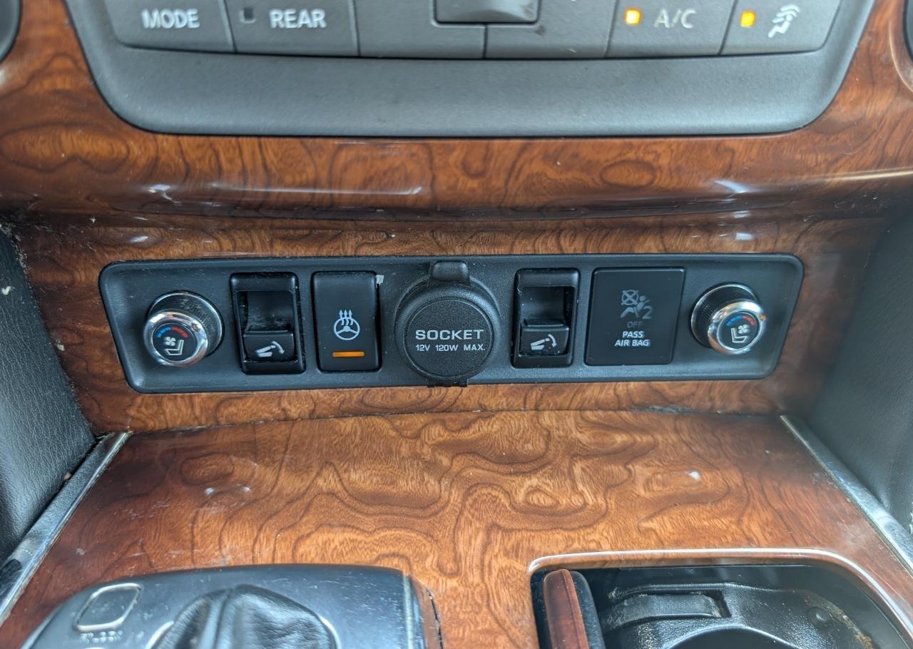 Infiniti QX80 4WD 2015