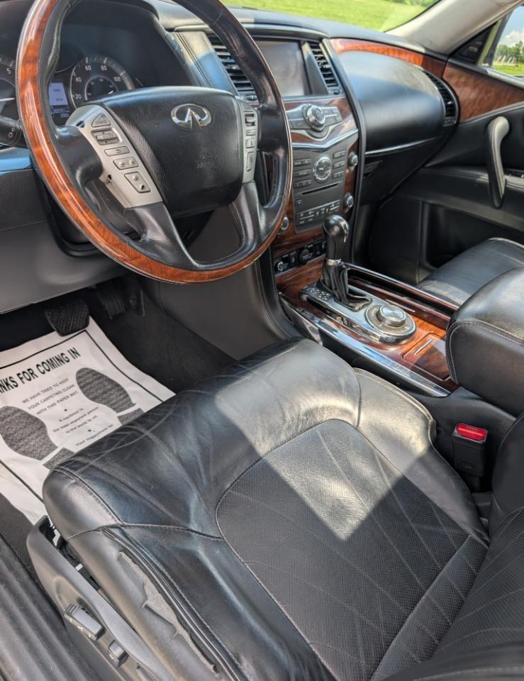 Infiniti QX80 4WD 2015
