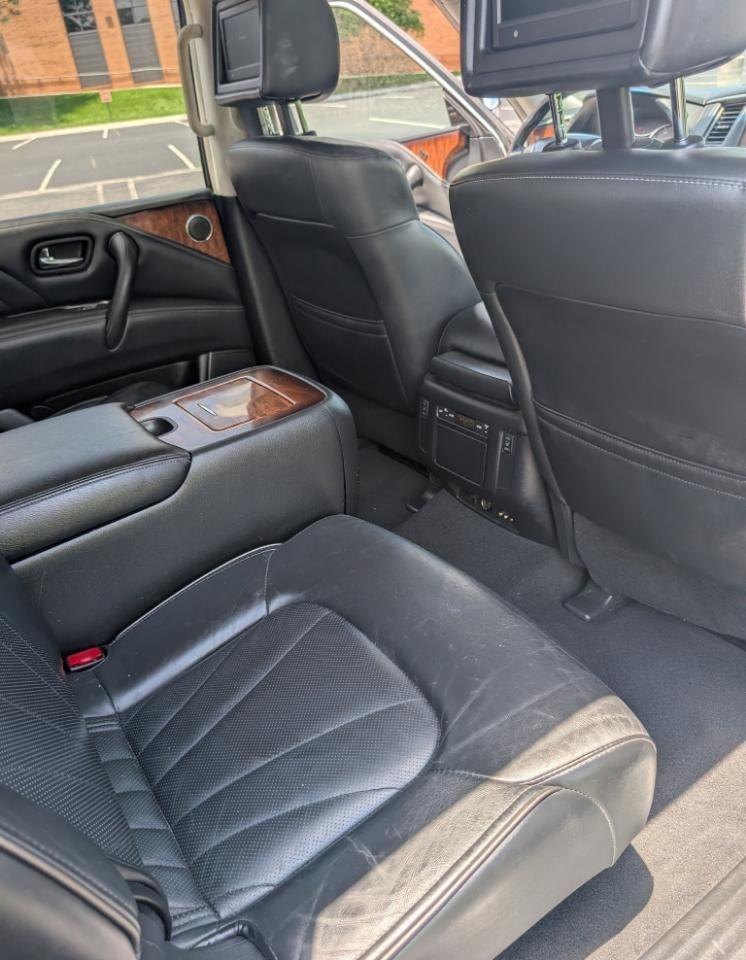 Infiniti QX80 4WD 2015