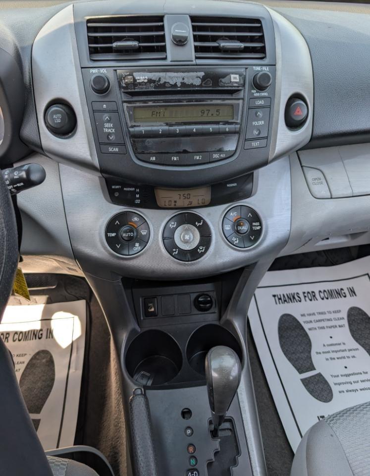 Toyota RAV4 Limited V6 2WD 2007