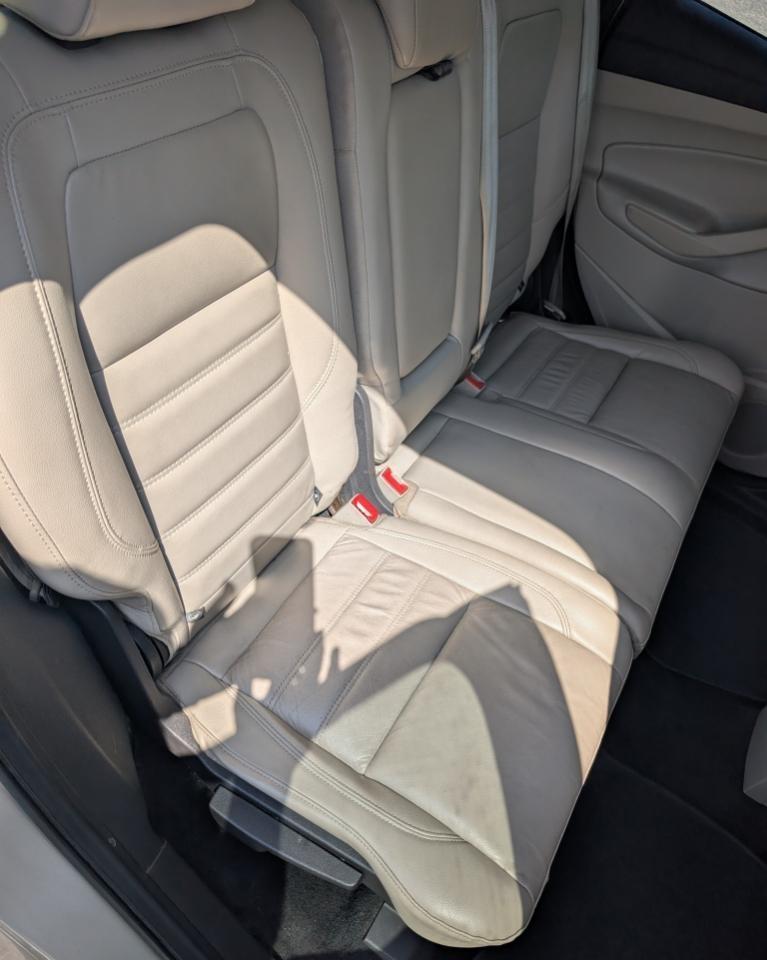 Ford Escape Titanium 4WD 2018