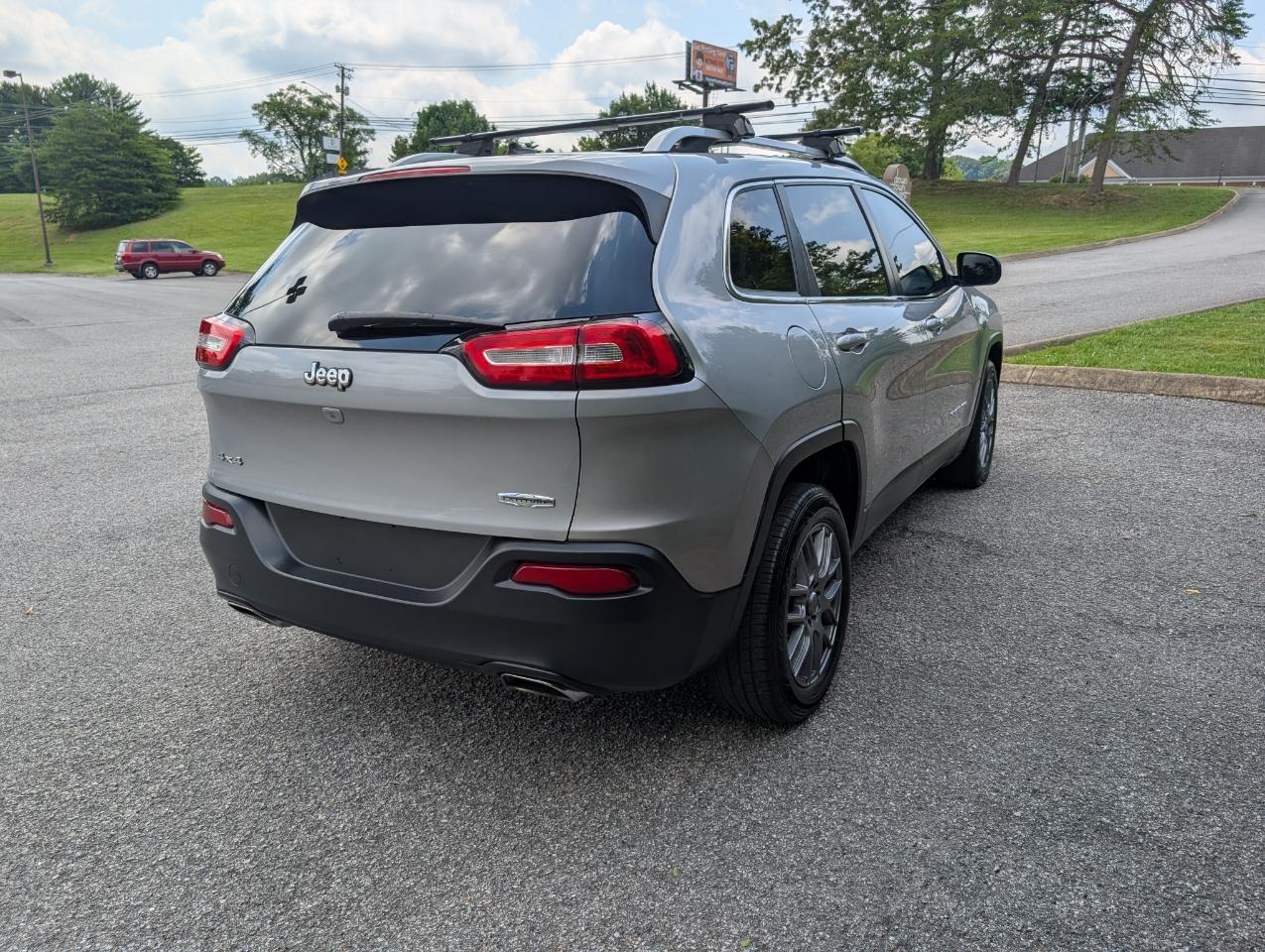 Jeep Cherokee Latitude 4WD 2015