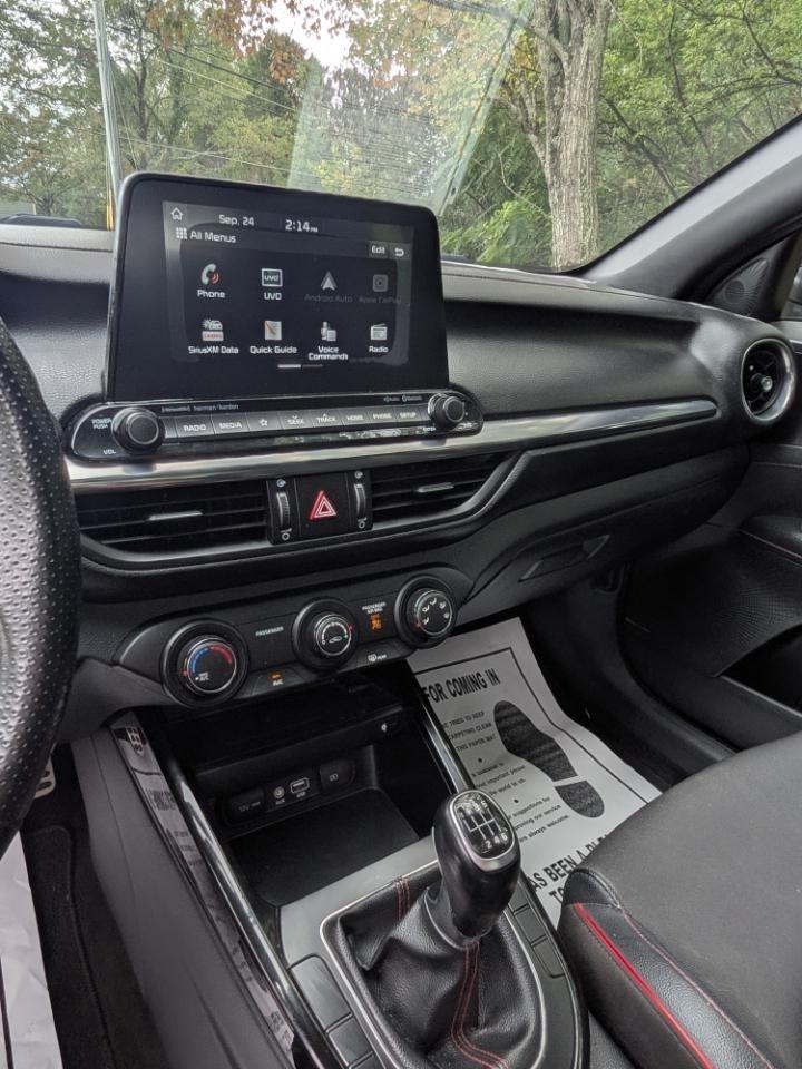 Kia Forte GT 7A 2020