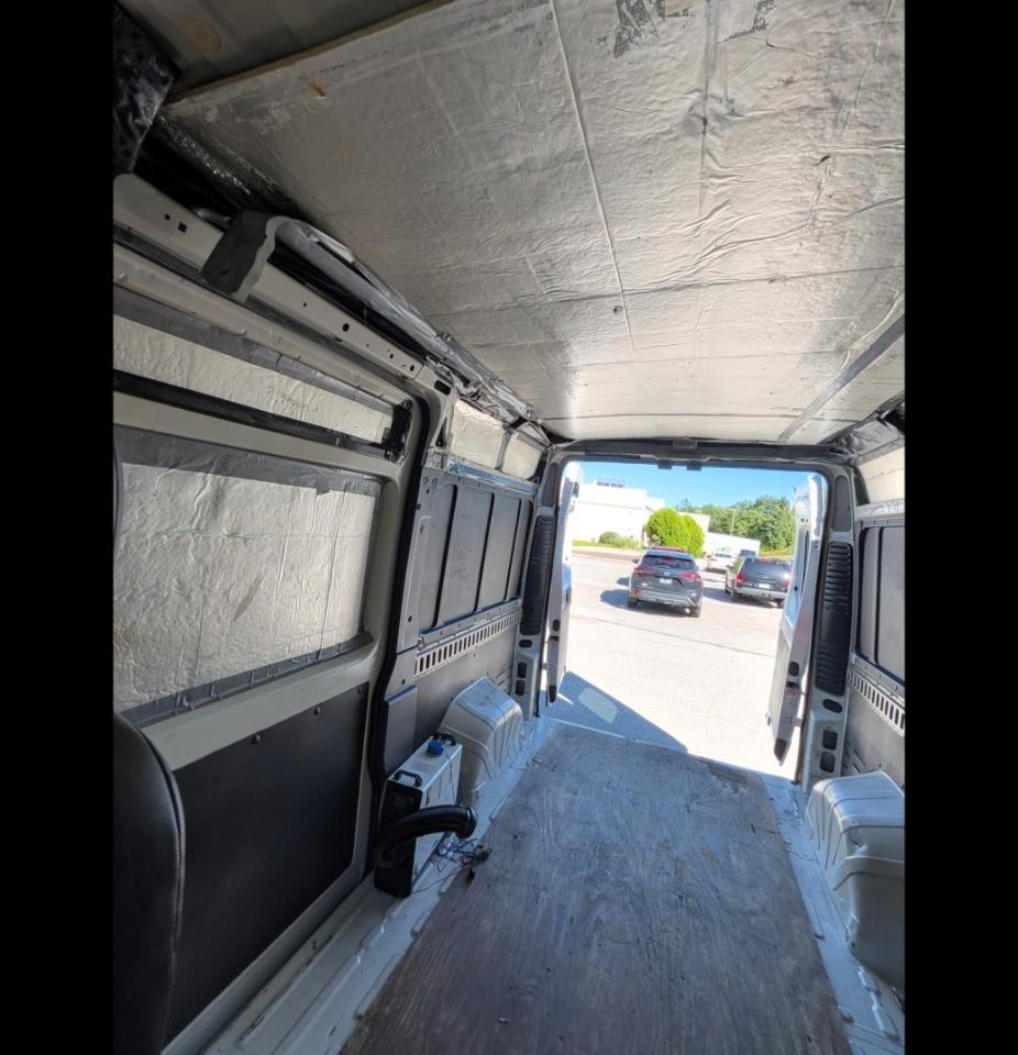 RAM Promaster 1500 High Roof Tradesman 136-in. WB 2016