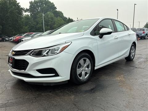 2017 Chevrolet Cruze LS Auto