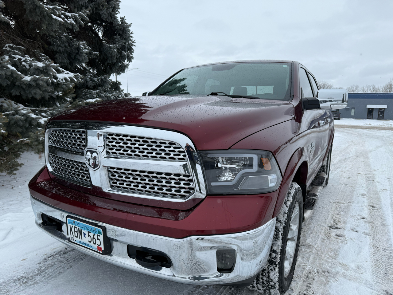 RAM 1500 Laramie Crew Cab SWB 4WD 2016