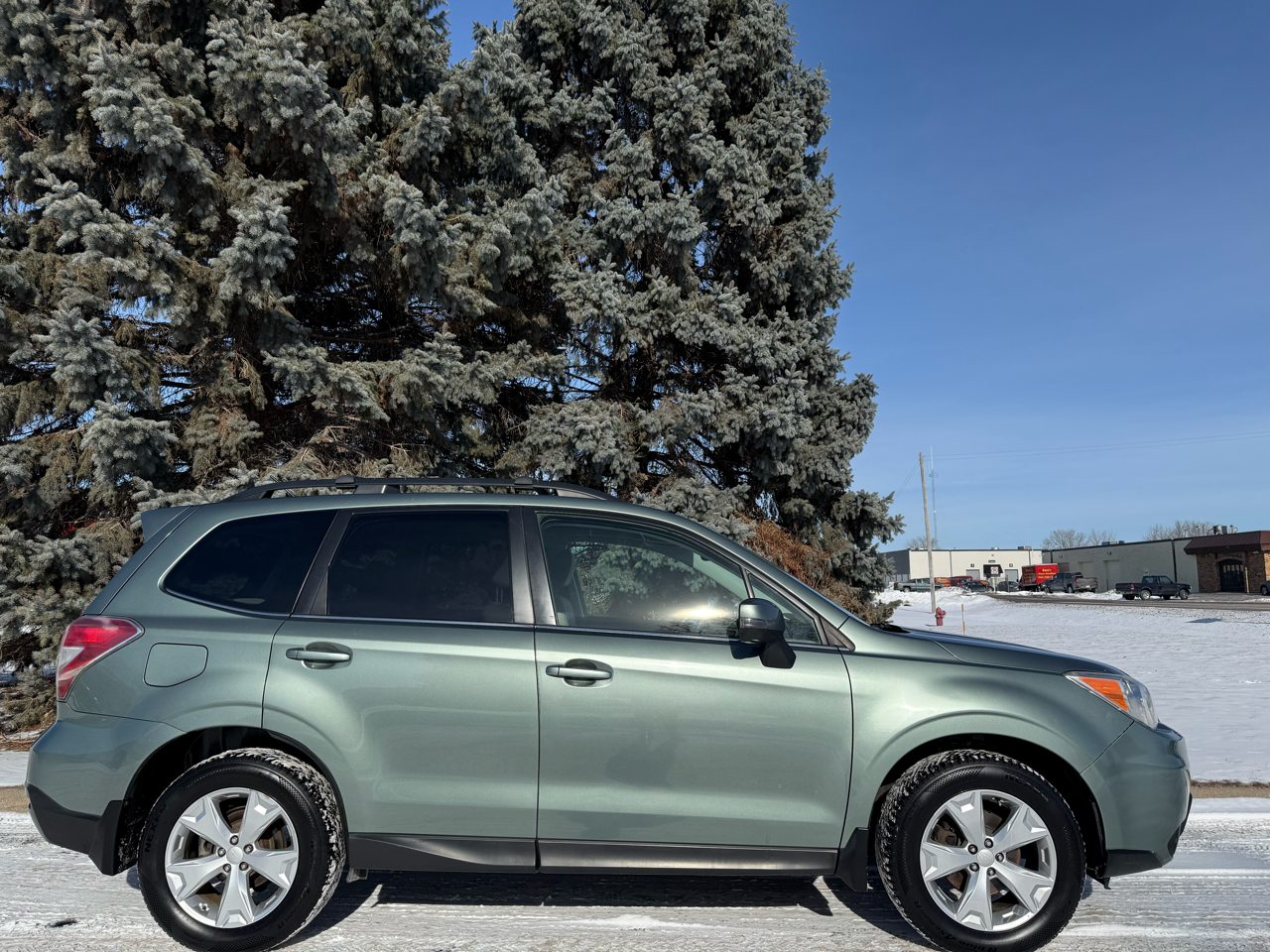 Subaru Forester 2.5i Touring 2014