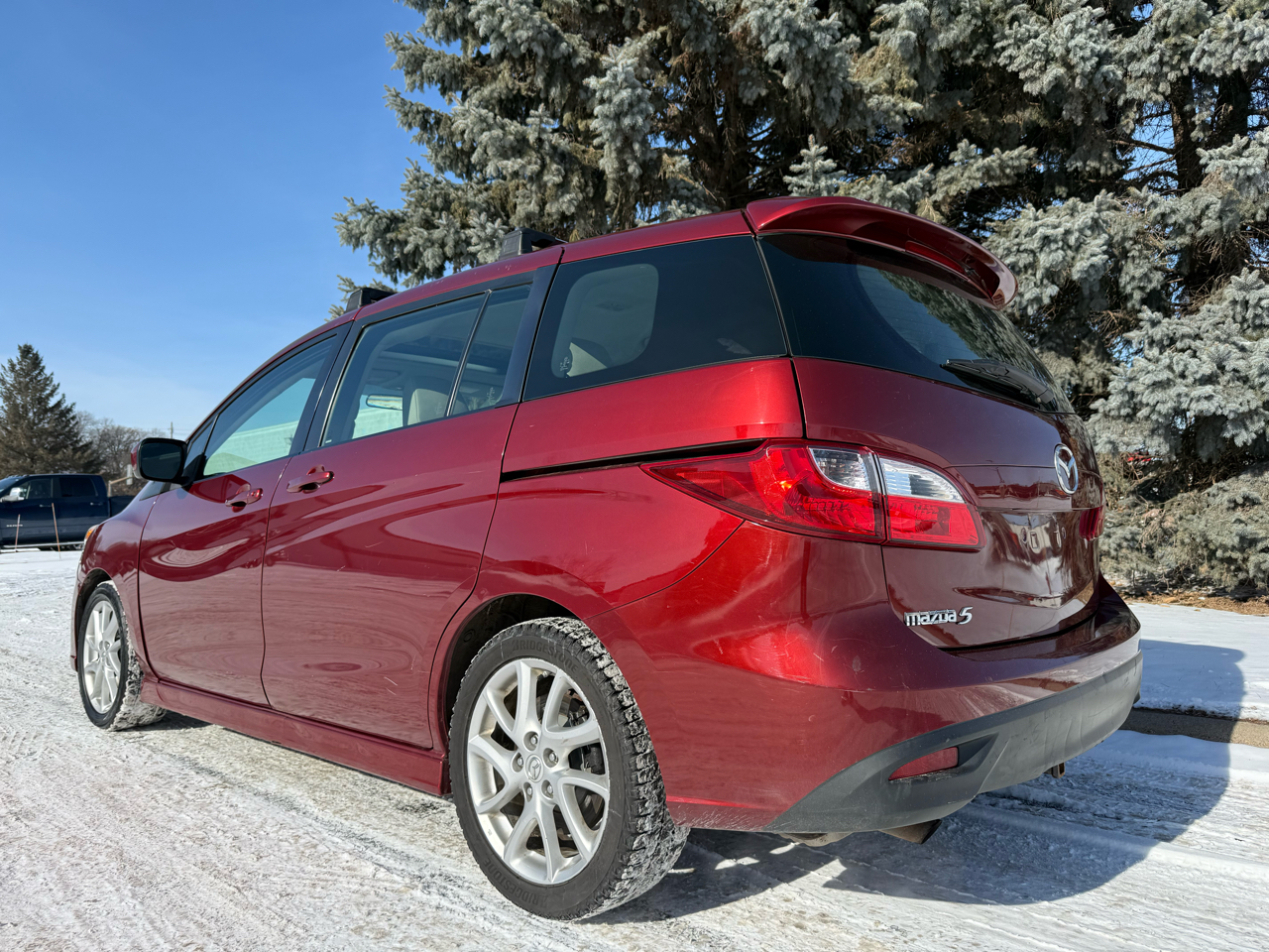 Mazda MAZDA5 Touring 2012