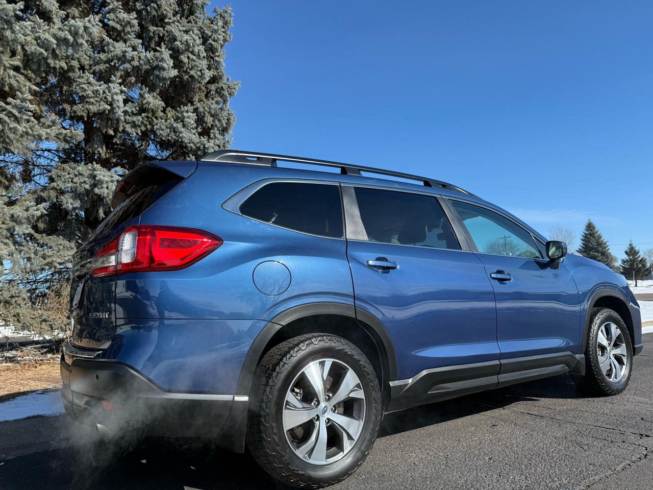 Subaru Ascent Premium 2022