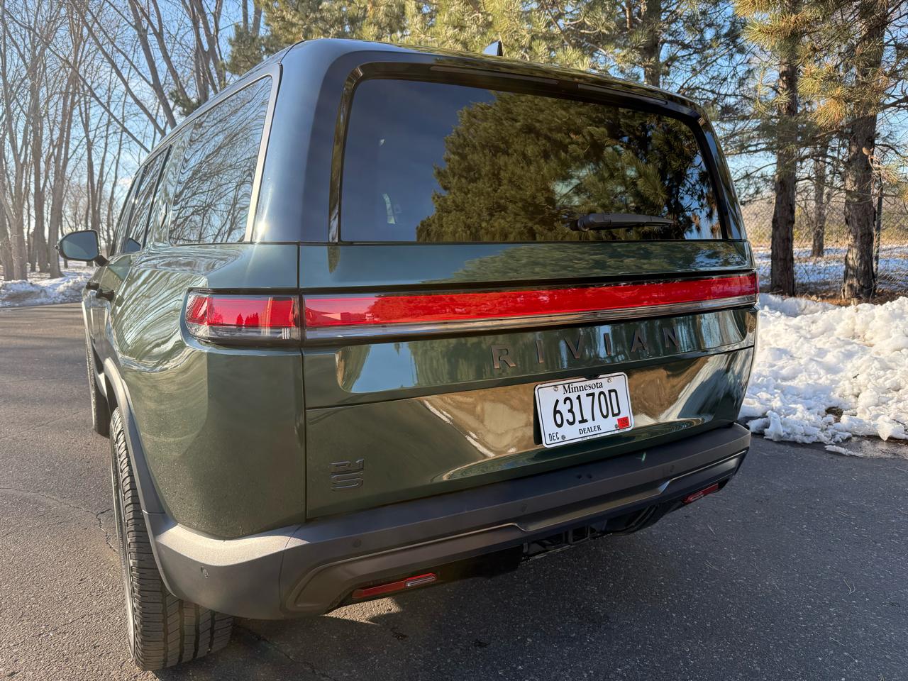 Rivian R1S Adventure Performance Dual-Motor Max Pack 2025