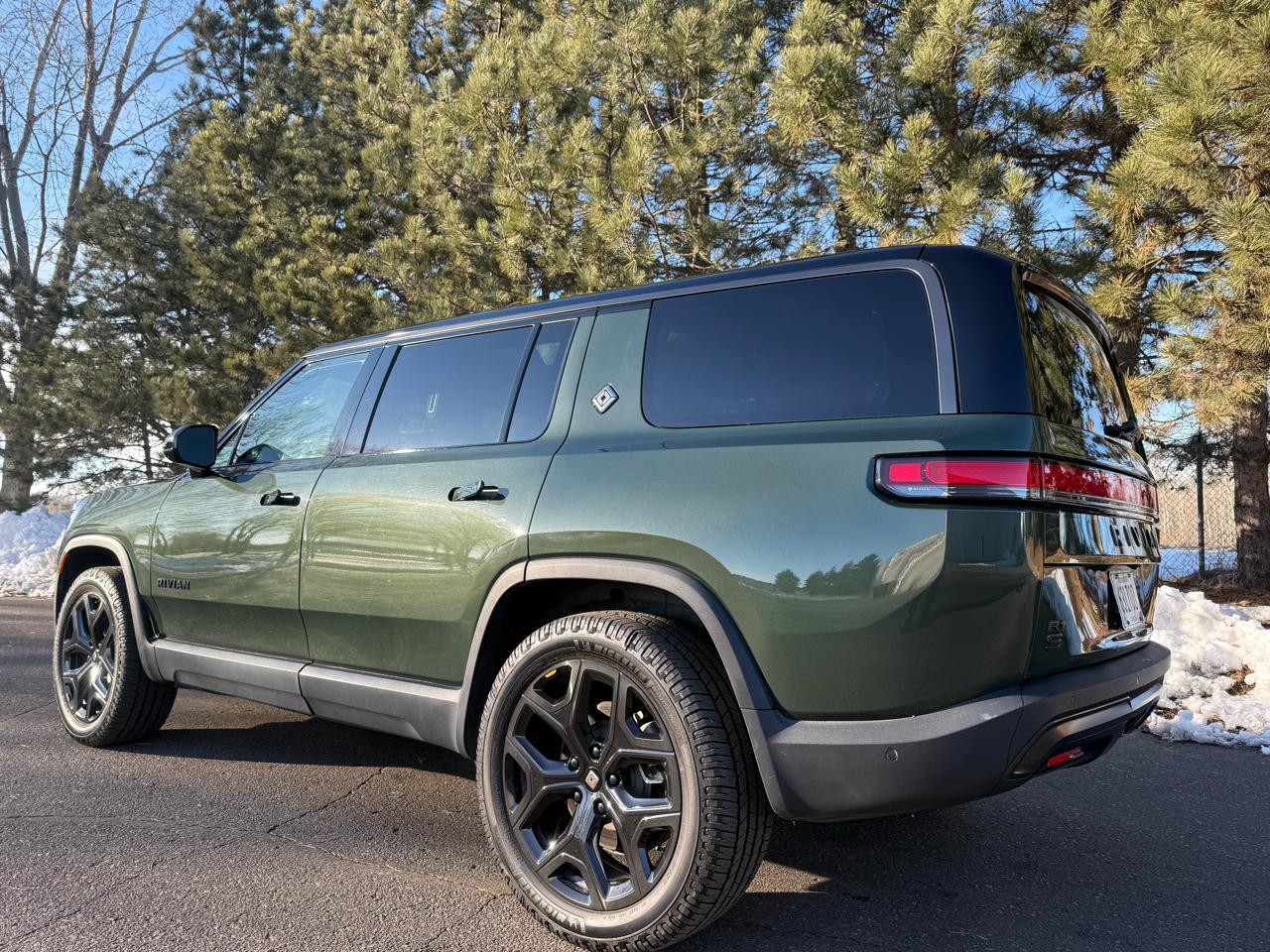 Rivian R1S Adventure Performance Dual-Motor Max Pack 2025