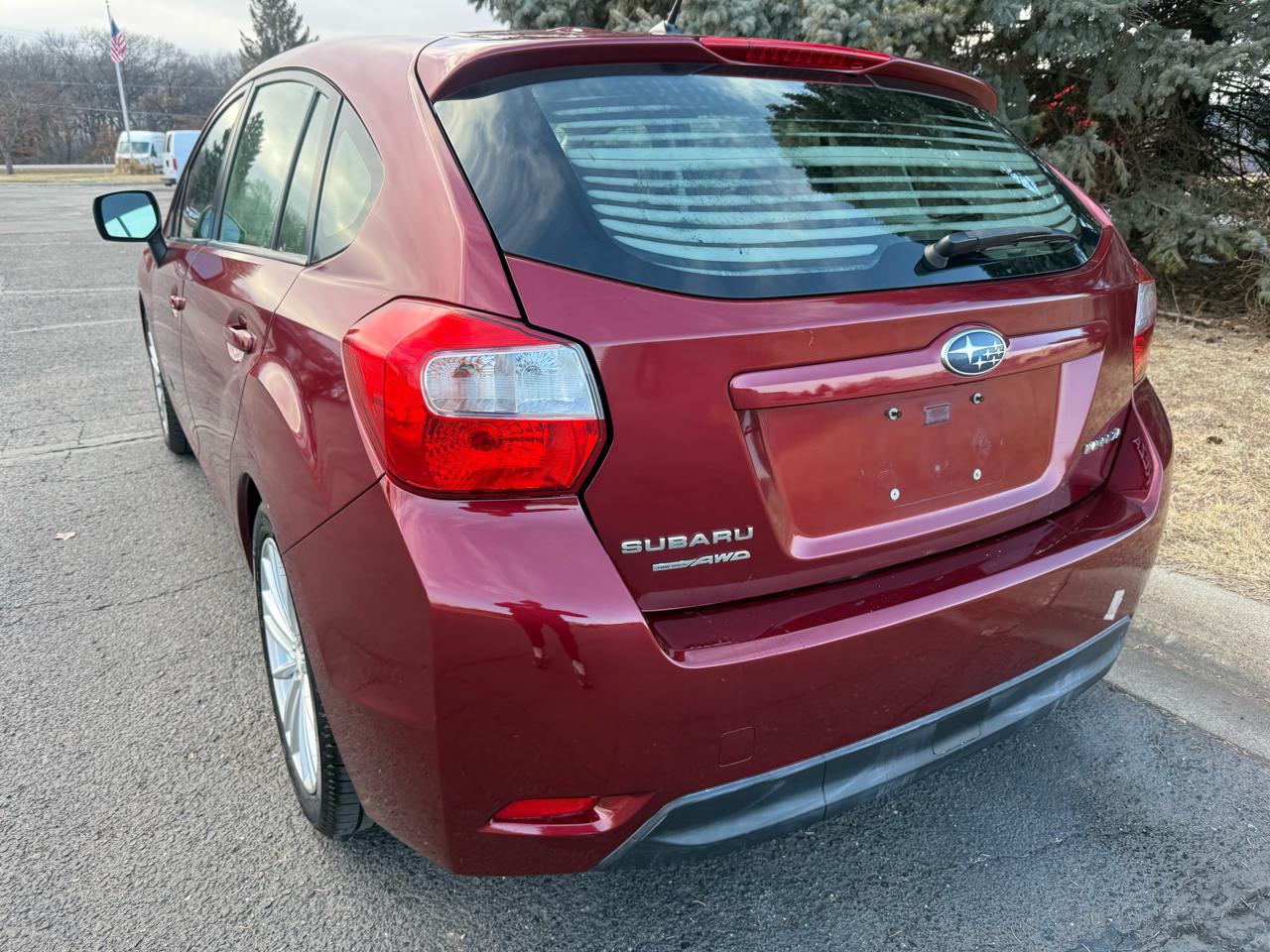 Subaru Impreza Premium Plus 5-Door+S/R 2012