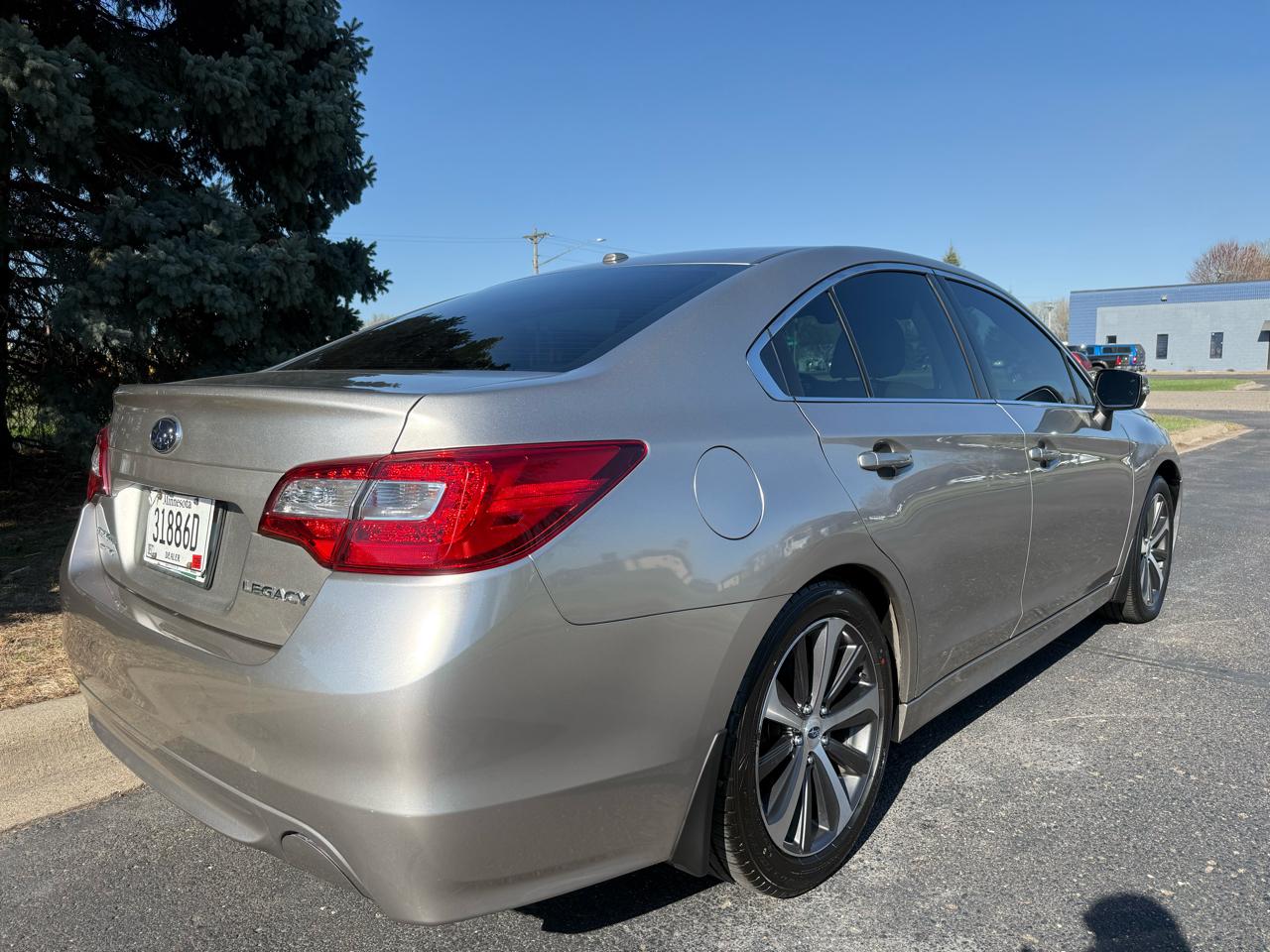Subaru Legacy 2.5i Limited 2015