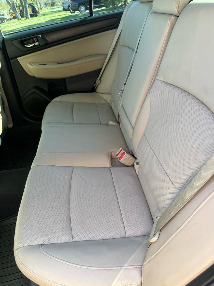 Subaru Legacy 2.5i Limited 2015