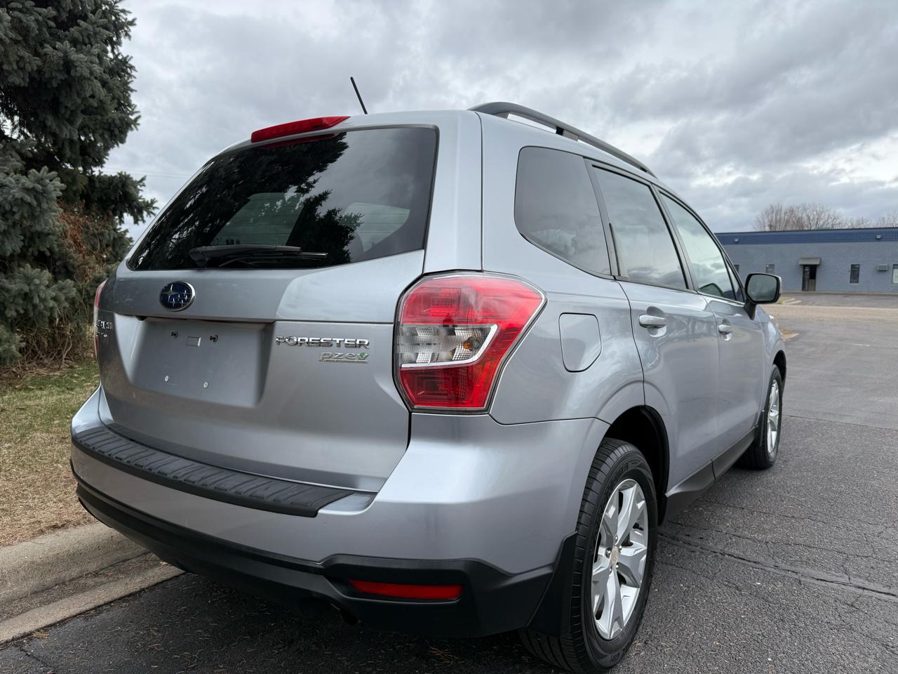 Subaru Forester 2.5i Premium 2015
