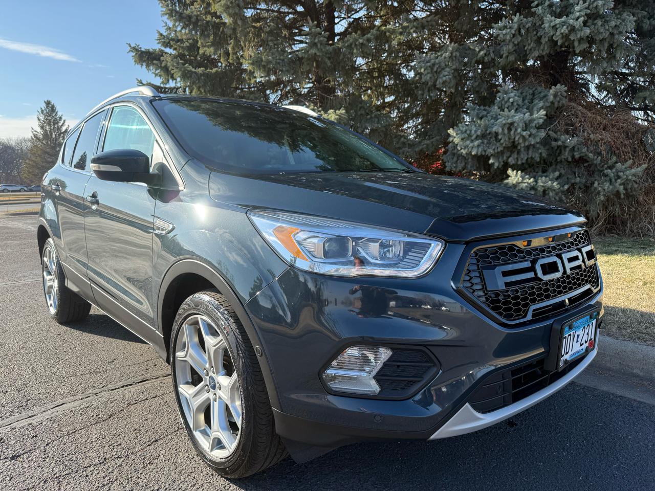 Ford Escape Titanium 4WD 2019