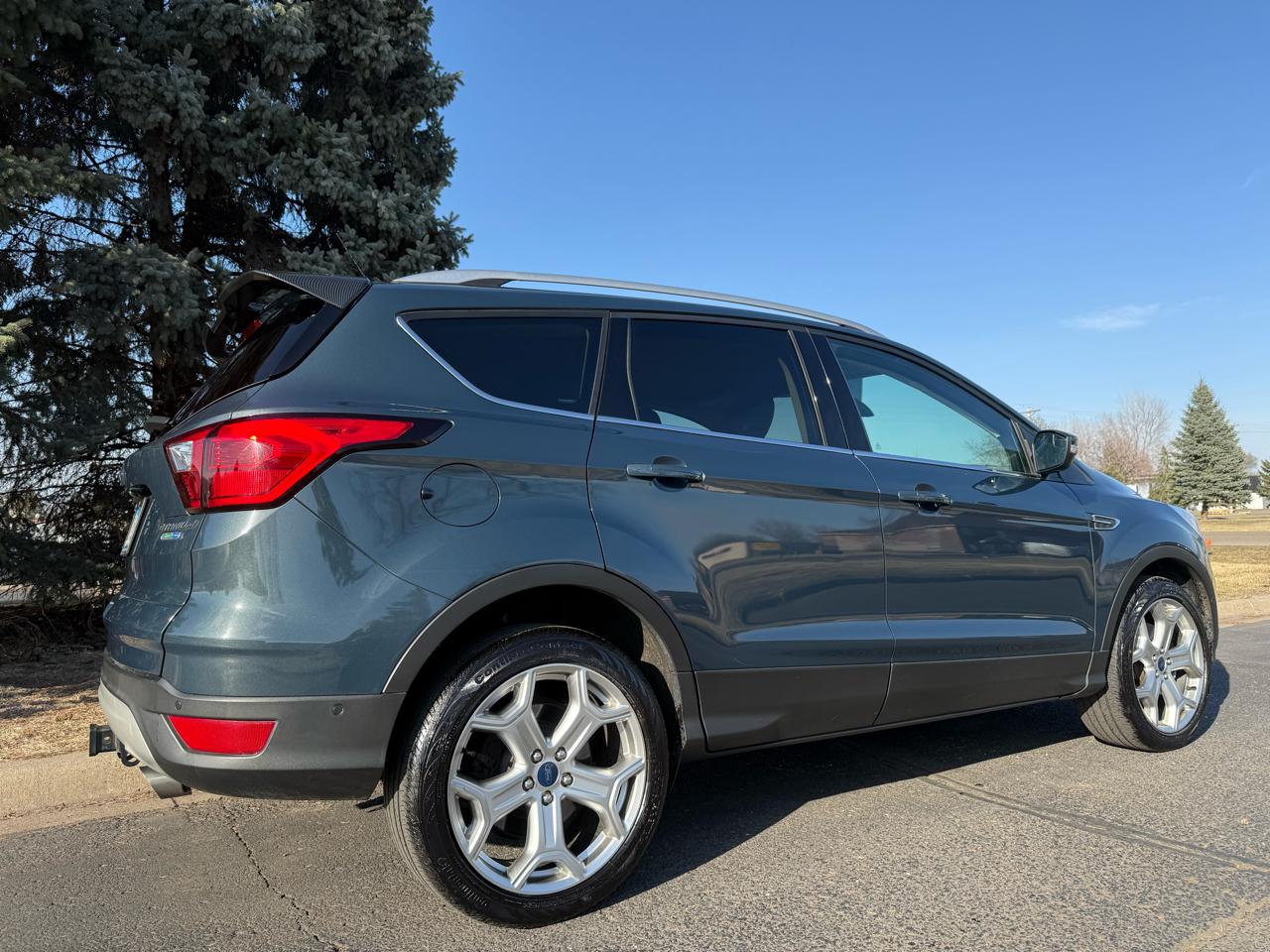 Ford Escape Titanium 4WD 2019