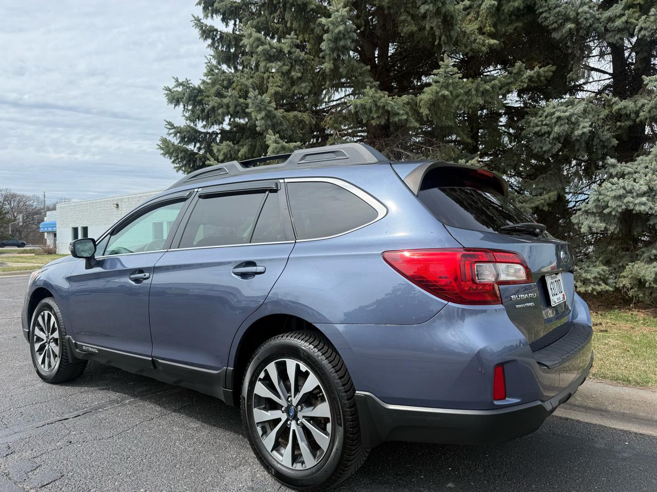 Subaru Outback 3.6R Limited 2015