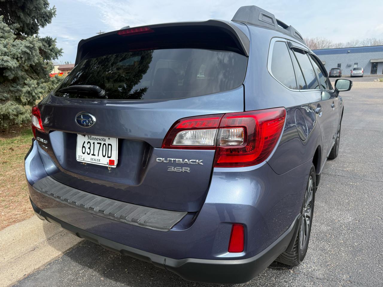 Subaru Outback 3.6R Limited 2015